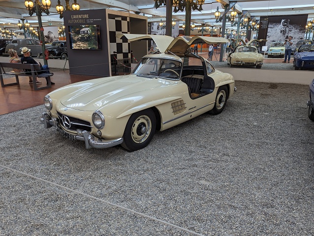 Gull Wing